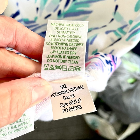 Lilly Pulitzer Tisbury Shift Dress - Women’s Size Large - White - Flock Together - Picture 6 of 8